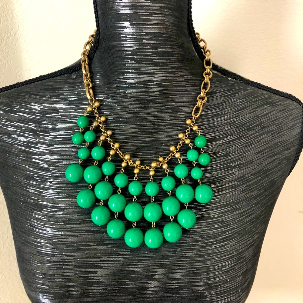 Green beads gold chain link statement necklace